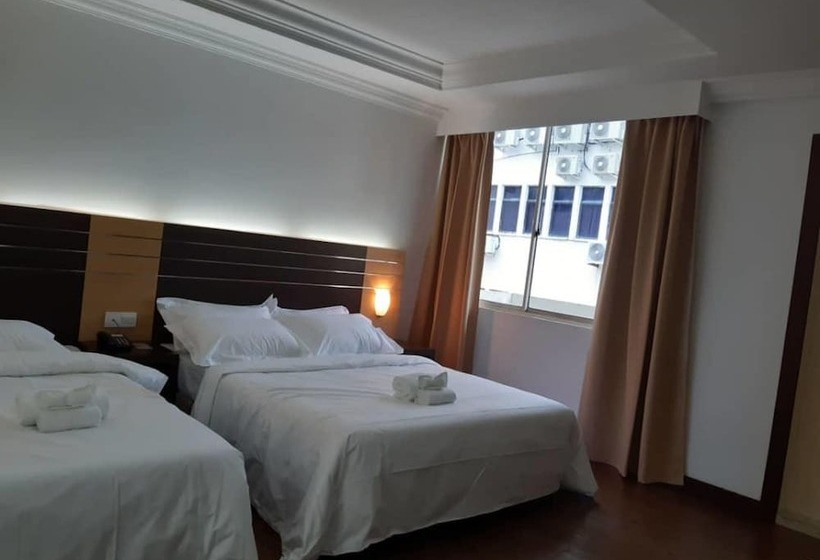 غرفة ديلوكس, Sara