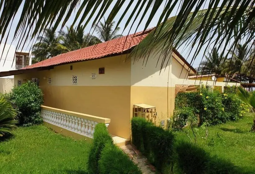 ویلای 3 خوابه, Kunta Kinteh Beach Complex