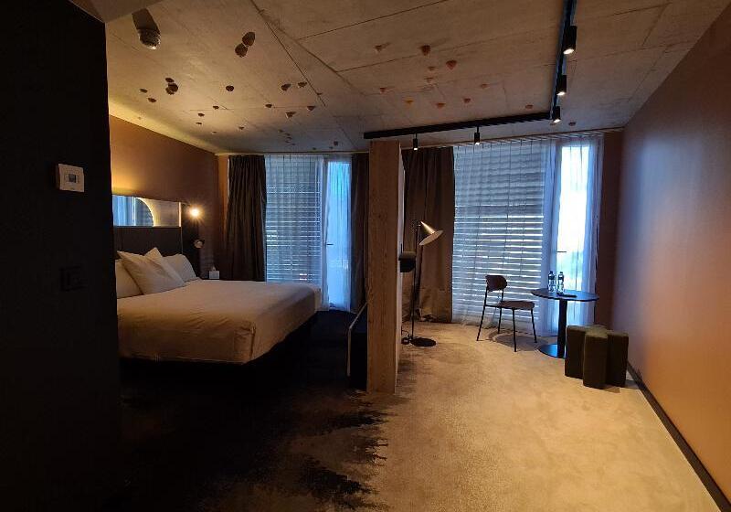 キングサイズベッドのスタンダードルーム, Capital Inn & Suites