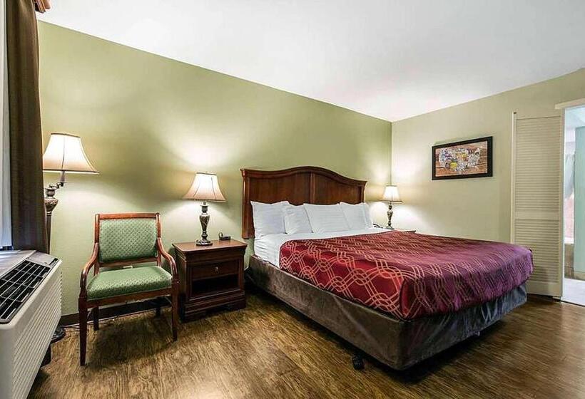 غرفة قياسية سرير كينج, Baymont By Wyndham Branson Thousand Hills