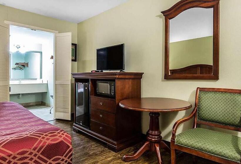 جناح سرير كينج, Baymont By Wyndham Branson Thousand Hills