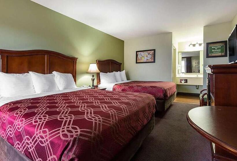 غرفه قياسيه سريرين مزدوجين, Baymont By Wyndham Branson Thousand Hills