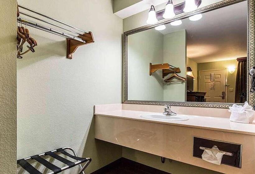 Номер Deluxe Кровать Кинг, Baymont By Wyndham Branson Thousand Hills