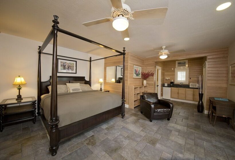 Номер Deluxe, Eden House