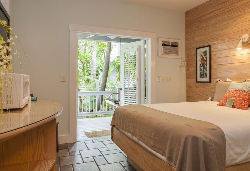 Номер Стандарт, Eden House