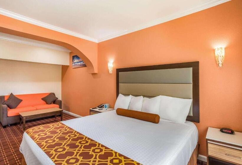 스위트 킹사이즈 침대, Rodeway Inn & Suites Pasadena