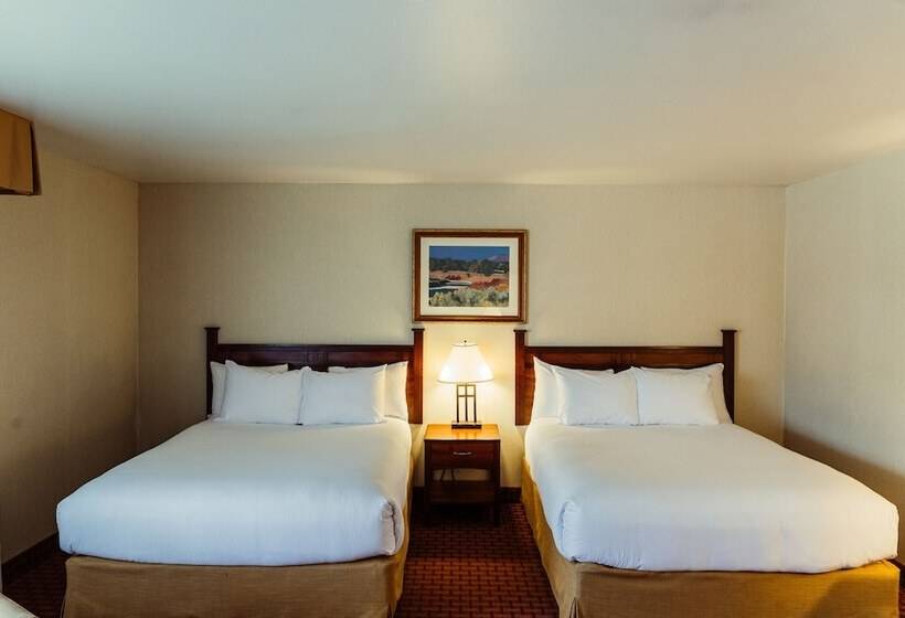 带阳台的三人标准间, The Durango Lodge