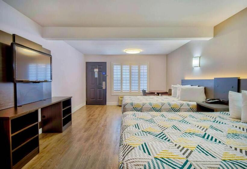 Номер Deluxe, Motel 6 Inglewood, Ca