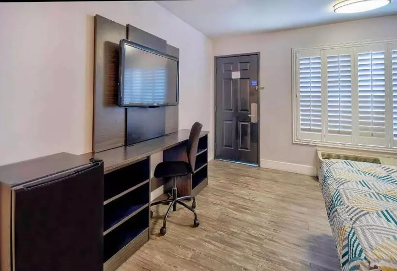 اتاق استاندارد برای معلولان, Motel 6 Inglewood, Ca