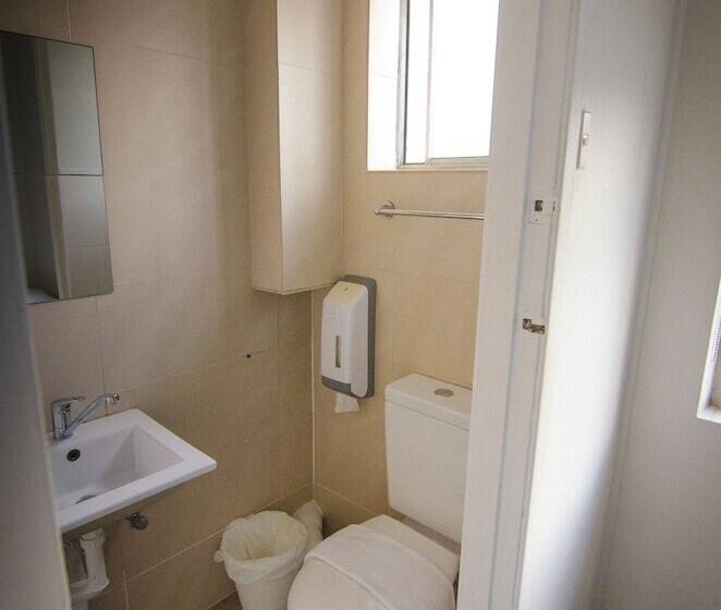 חדר סטנדרט, Manly Bunkhouse