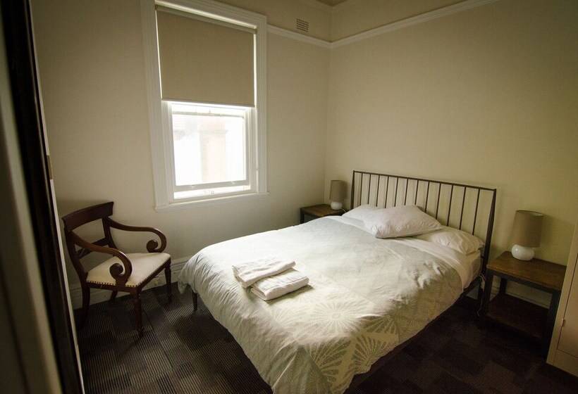 חדר סטנדרט, Manly Bunkhouse