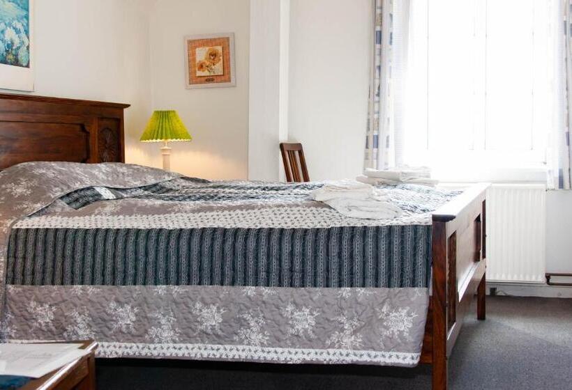 标准间, Ballum Slusekro