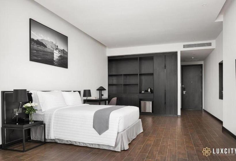 Studio Standard, Luxcity Hotel & Apartment