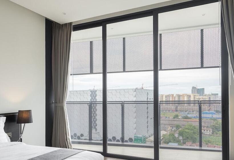 Studio Standard, Luxcity Hotel & Apartment