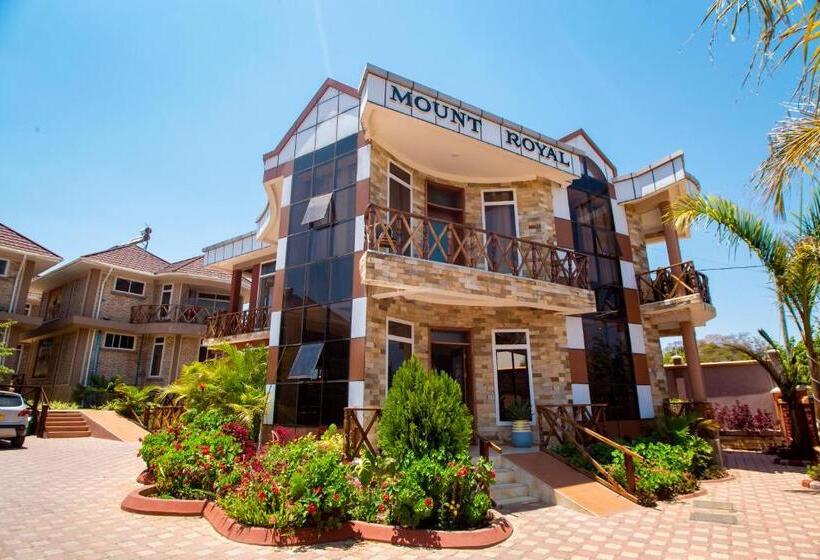 سوییت با چشم‌انداز باغ, Mount Royal Villa