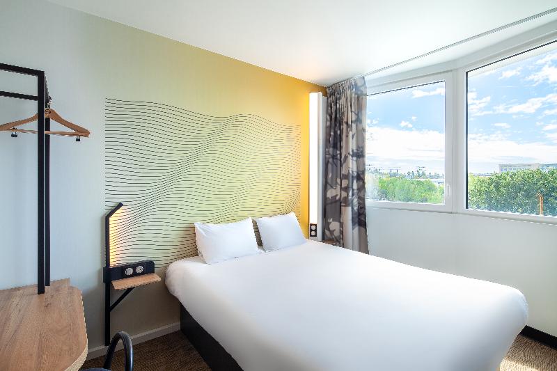 Номер Стандарт, B&b Hotel Massy Gare Tgv