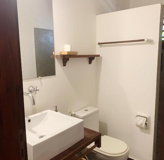 חדר משפחתי נוף לגינה, Controvento Boutique