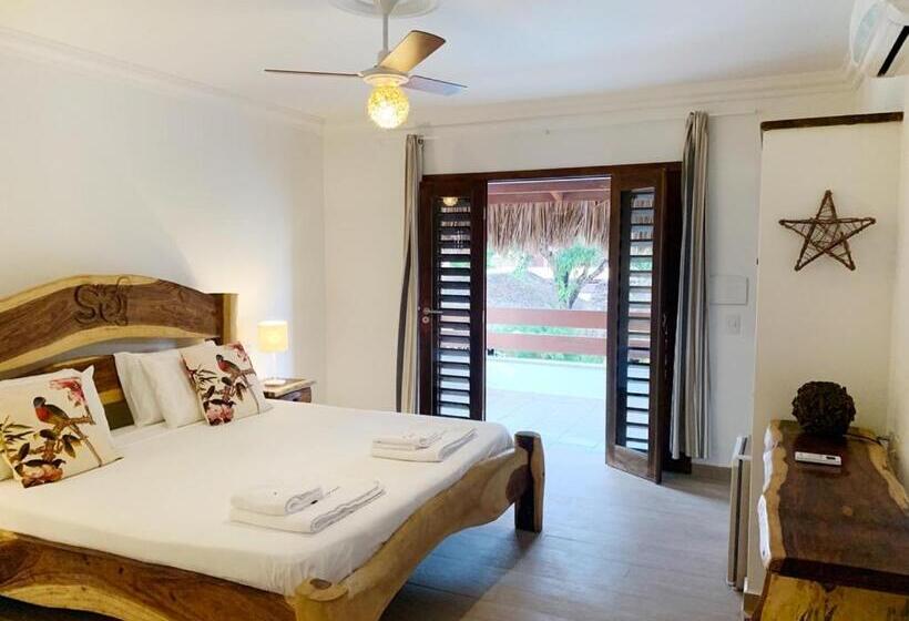 غرفة ديلوكس مطلّة علي البحر مزوَّدة بشُرفة, Controvento Boutique