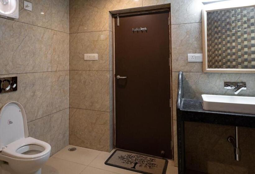 디럭스 룸, Riddhi Siddhi Resorts