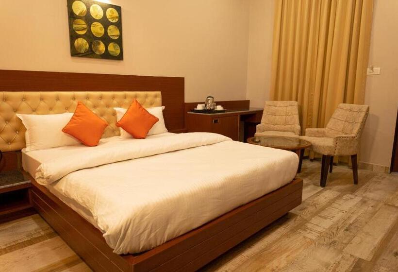 디럭스 룸, Riddhi Siddhi Resorts