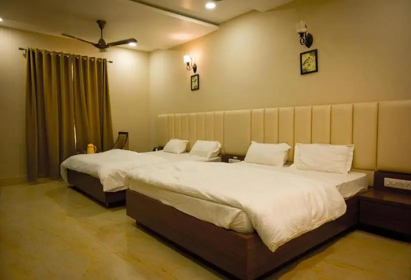 デラックスファミリールーム, Riddhi Siddhi Resorts