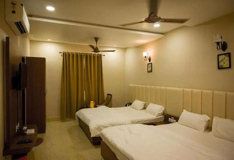 デラックスファミリールーム, Riddhi Siddhi Resorts