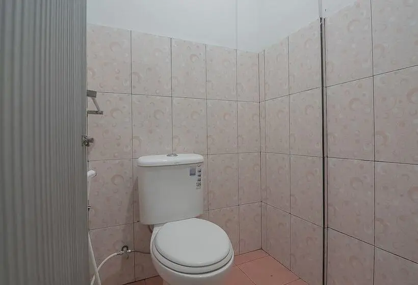 Standard-huone, Reddoorz Near Rsud Dr Abdul Aziz Singkawang