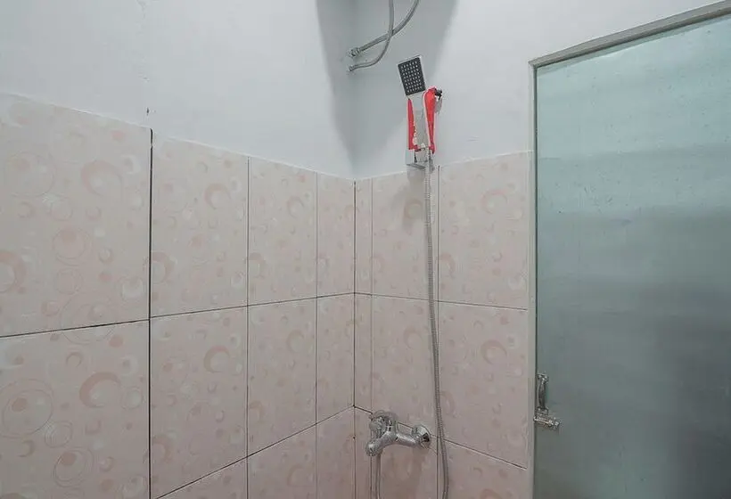 Standard-huone, Reddoorz Near Rsud Dr Abdul Aziz Singkawang