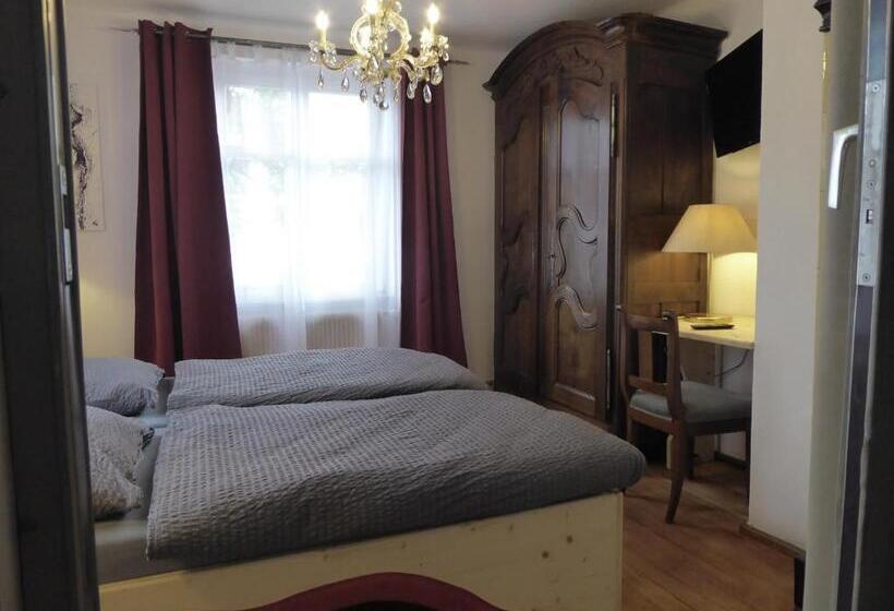 غرفة قياسية, Pension Zur Rose