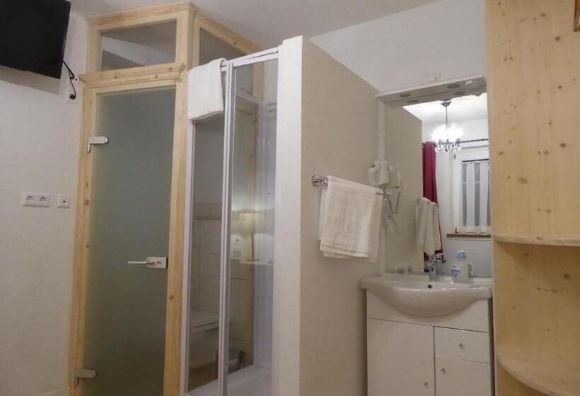 غرفة أساسية فردية, Pension Zur Rose