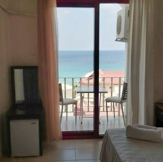 Standard Room Sea View