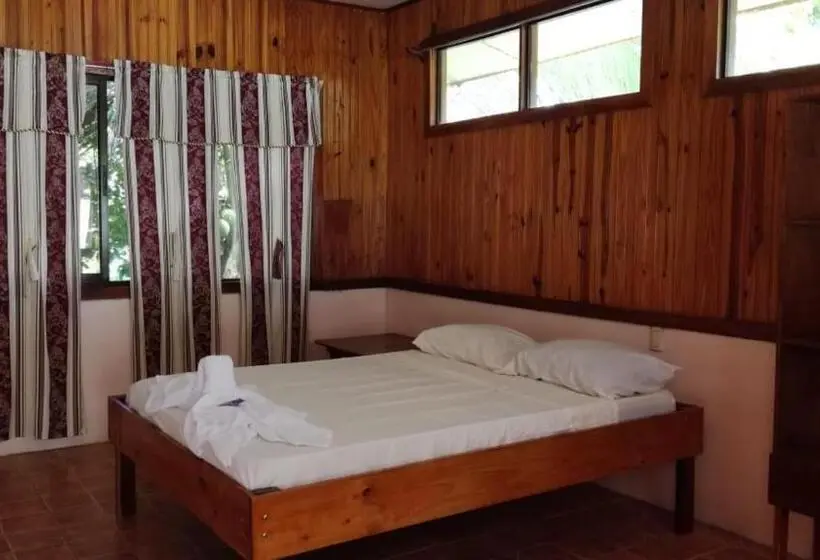 اتاق لوکس با بالکن, Corcovado & Drake Inn
