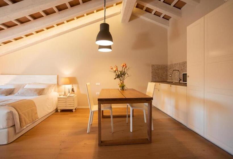 חדר סופריור לשלושה, Borghetto San Biagio Relais Agriturismo