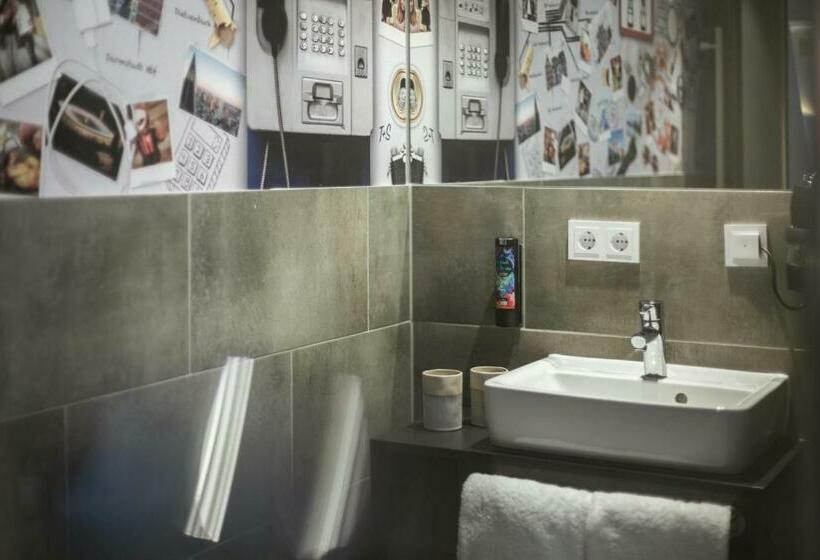 デラックスルーム, Holiday Inn   The Niu, Coin Frankfurt Ostend, An Ihg