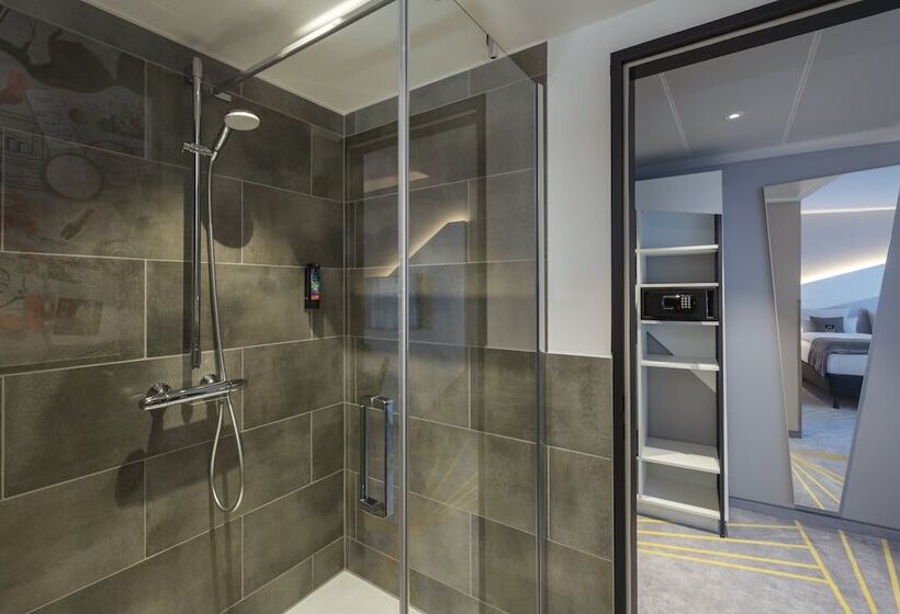 デラックスルーム, Holiday Inn   The Niu, Coin Frankfurt Ostend, An Ihg