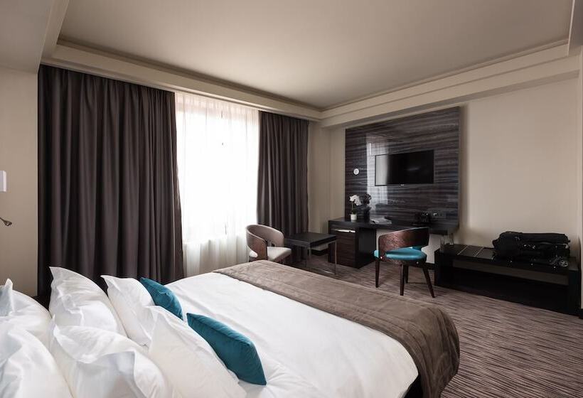 Номер Deluxe, Old Town