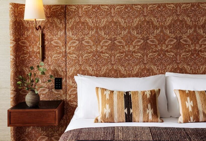 Люкс Повышенной Комфортности, Austin Proper Hotel, A Member Of Design Hotels