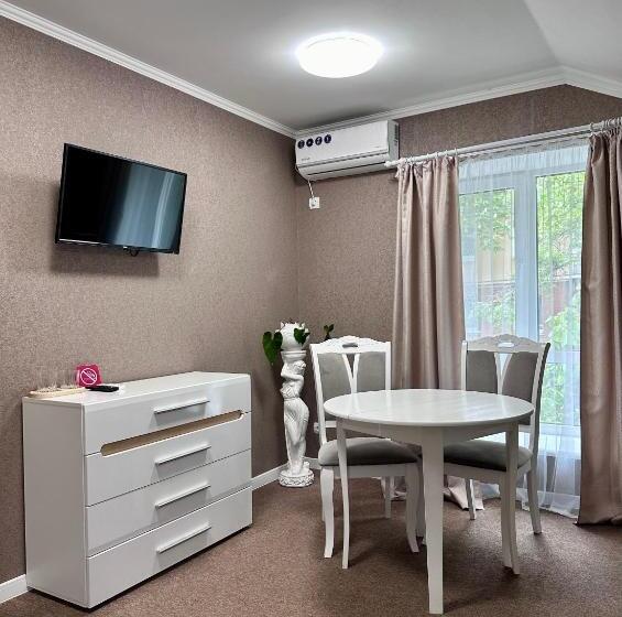 豪华房间, Korona