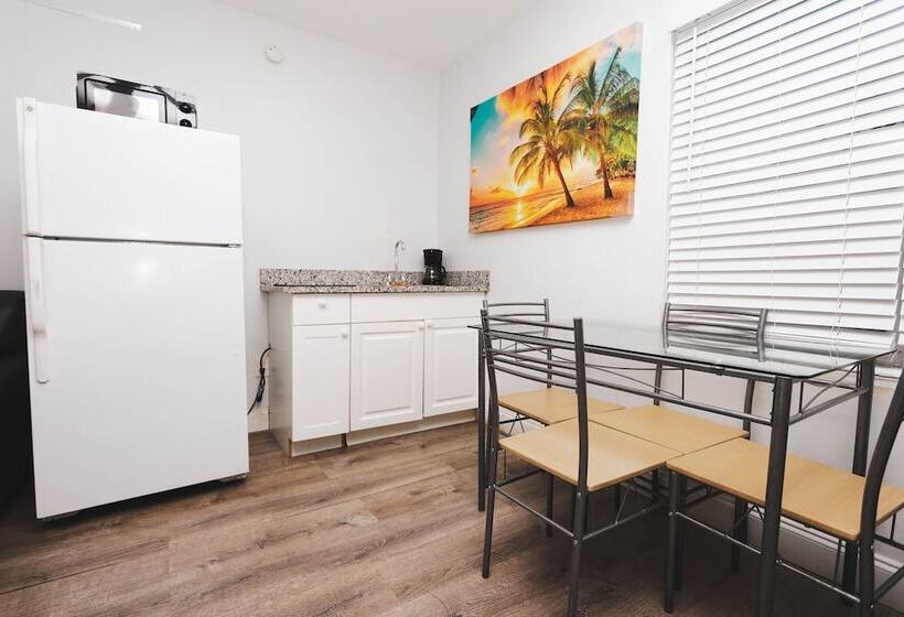 Номер Deluxe, The Palms