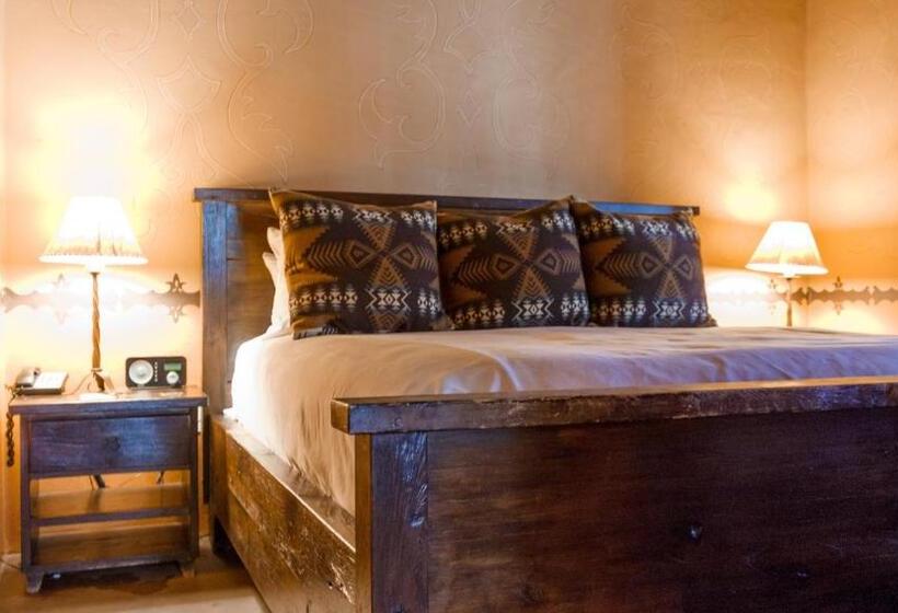 발코니가 있는 스위트, El Monte Sagrado Resort & Spa