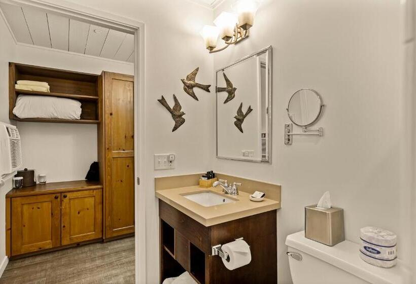 غرفة قياسية سرير كينج, El Pueblo Inn