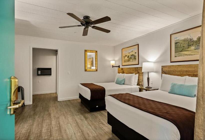 غرفه قياسيه سريرين مزدوجين, El Pueblo Inn