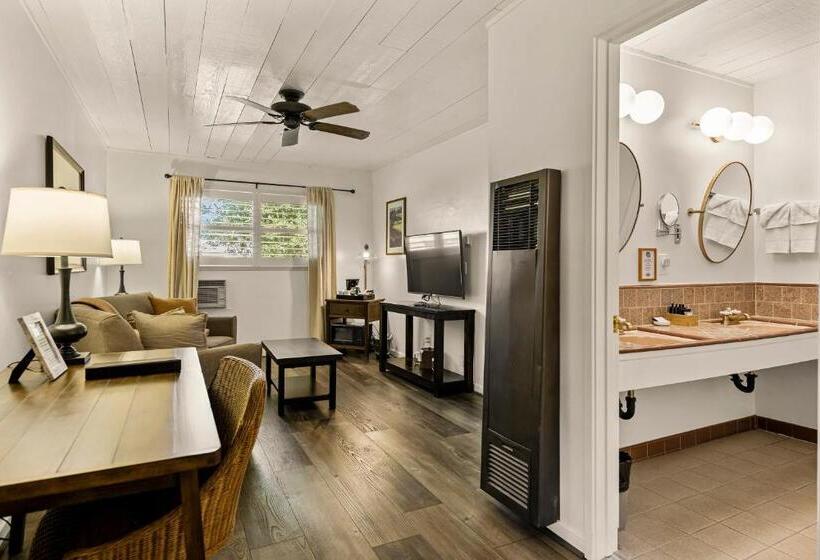 جناح سرير كينج, El Pueblo Inn