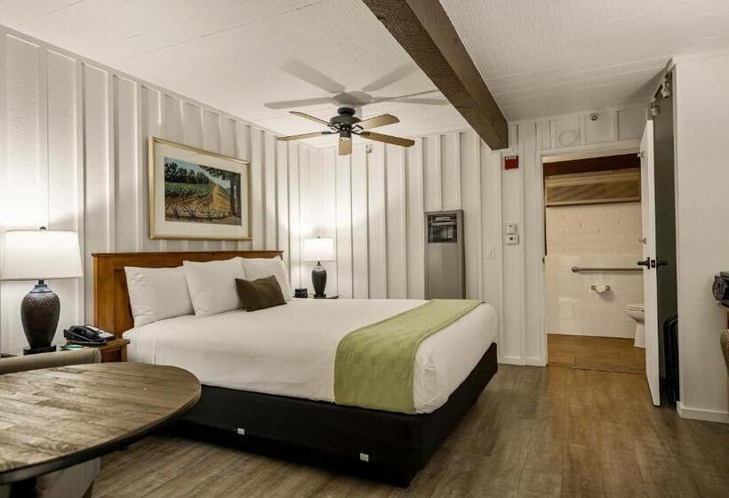 غرفة قياسية لذوى الاحتياجات الخاصة, El Pueblo Inn