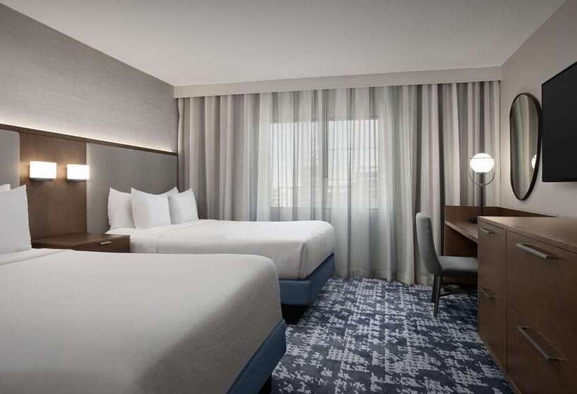 סוויטת פרמיום, Embassy Suites By Hilton Dallas Near The Galleria