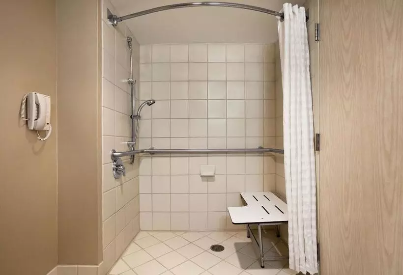 سوئیت برای معلولان, Embassy Suites By Hilton Las Vegas