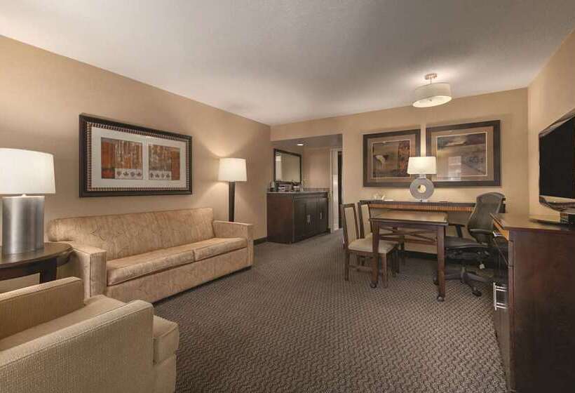 سوییت, Embassy Suites By Hilton Las Vegas