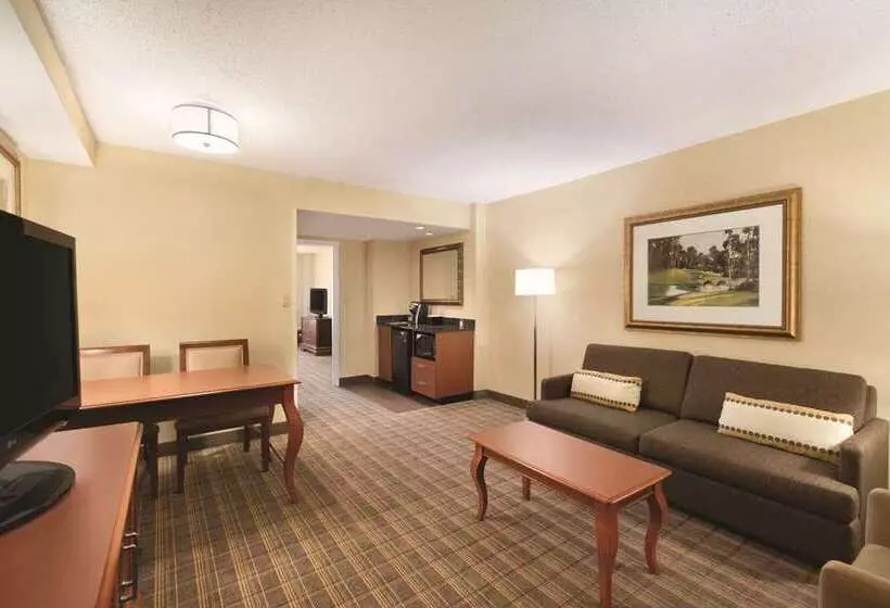 スタンダードルーム, Embassy Suites By Hilton Raleigh Durham Research Triangle