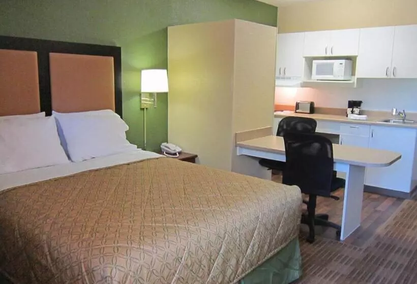 スタンダードスタジオ, Extended Stay America Suites  Toledo  Holland