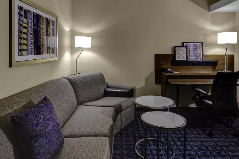 キングサイドベッドのスタンダードワンルーム, Fairfield Inn And Suites By Marriott Atlanta Suwanee
